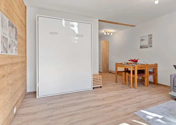 Appartement Retraite Alpine, Paisible Et Renove *